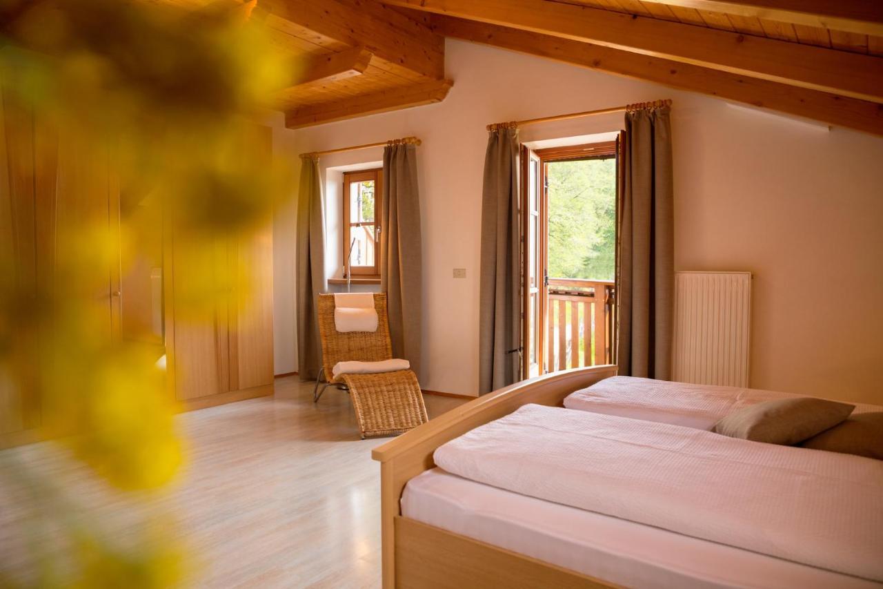 Engadiner Apartments & Wines مونتانا المظهر الخارجي الصورة