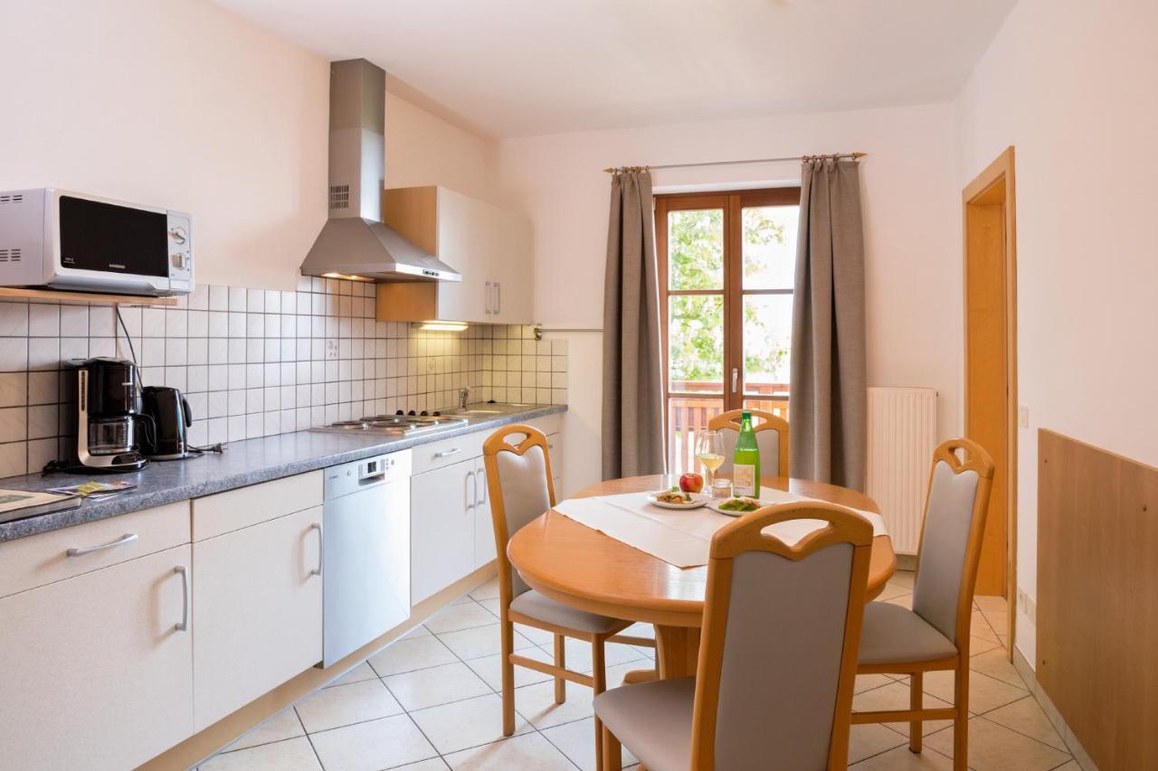 Engadiner Apartments & Wines مونتانا المظهر الخارجي الصورة