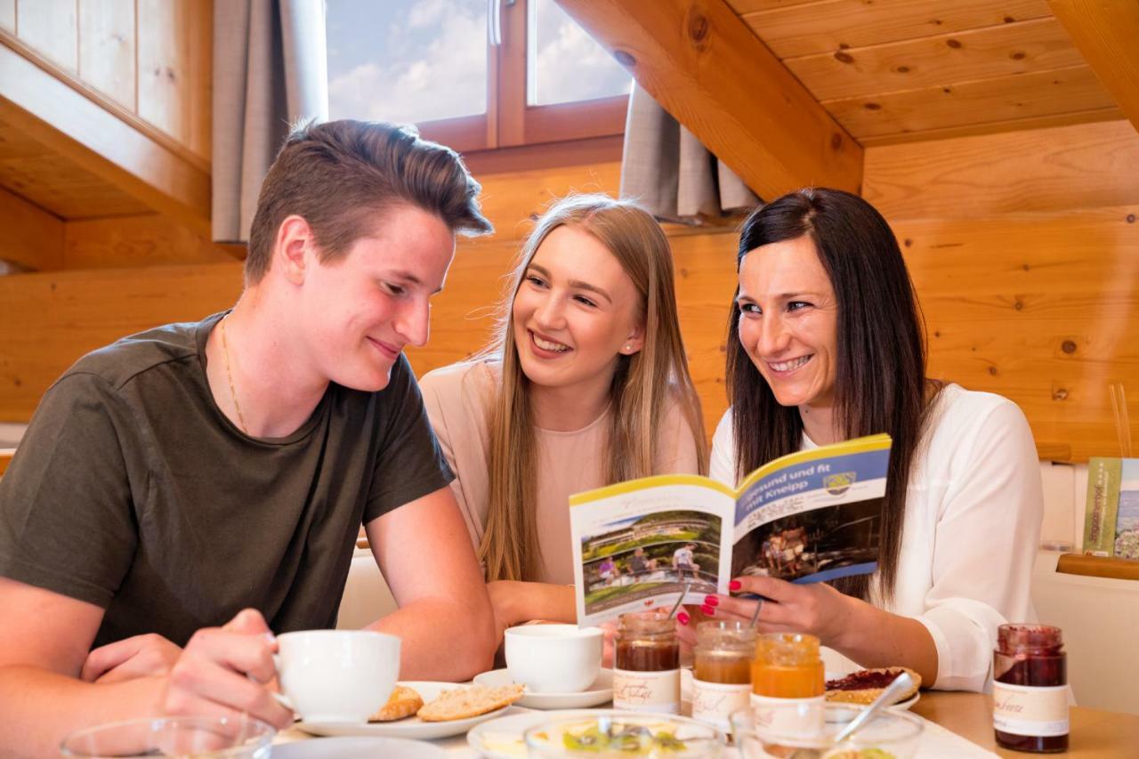 Engadiner Apartments & Wines مونتانا المظهر الخارجي الصورة