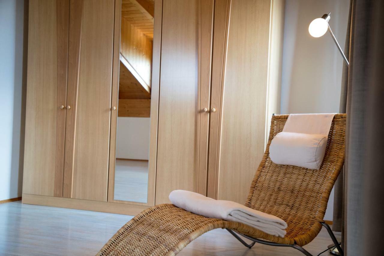 Engadiner Apartments & Wines مونتانا المظهر الخارجي الصورة